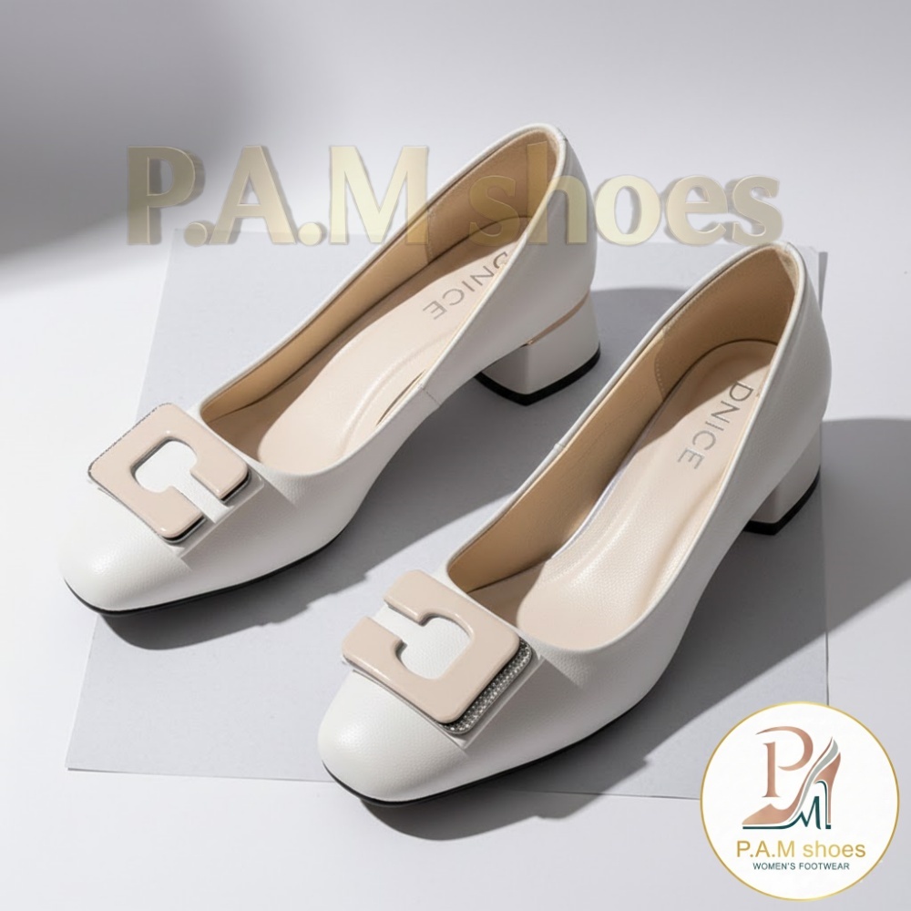 [BIGSIZE 35-42] Giày Cao Gót Mũi Vuông Đính Khóa C - P.A.M Shoes Da Mềm Êm Chân Màu Trắng Kem [FORM 