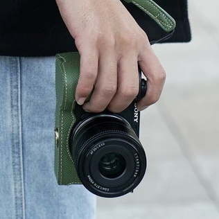 Half case - Bao da Máy Ảnh Da PU Nửa Dành Cho Sony A6000/6300/ A6400 Vỏ Đế Sony A6000 A6300 A6400  P