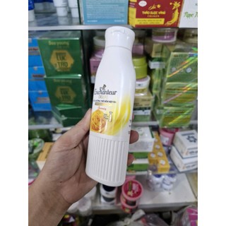 Sữa Dưỡng Thể Enchanteur Charming (200g)