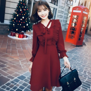 Đầm đỏ tay dài phối dập li, váy noel dạo phố du lịch (kèm hình thật)