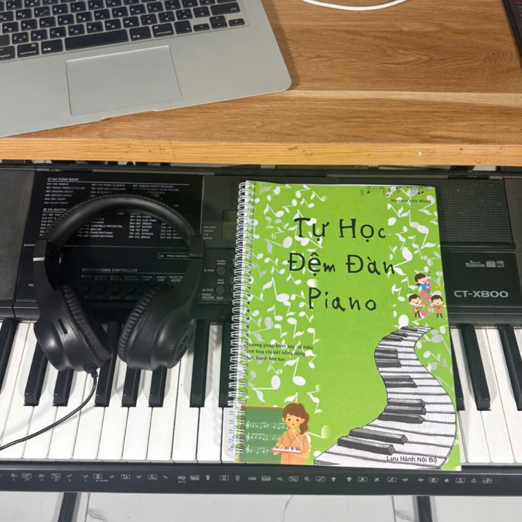 Phụ kiện piano cho người mới, trọn bộ có hướng dẫn