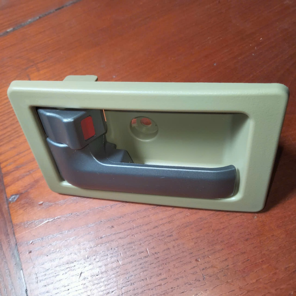 TAY MỞ CỬA TRONG TMT C35 C37