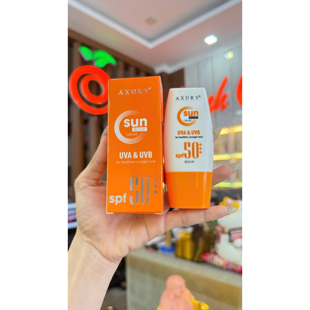 Kem Chống Nắng Nâng Tone AXURY UVA&UVB