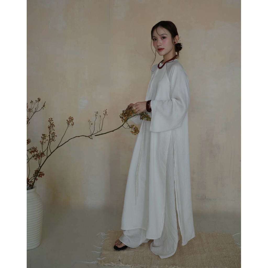 𝐂𝐇𝐈 𝐃𝐀𝐎 | mir.byhi | Áo dài truyền thống 4 tà linen TẾT | BigBuy360 - bigbuy360.vn