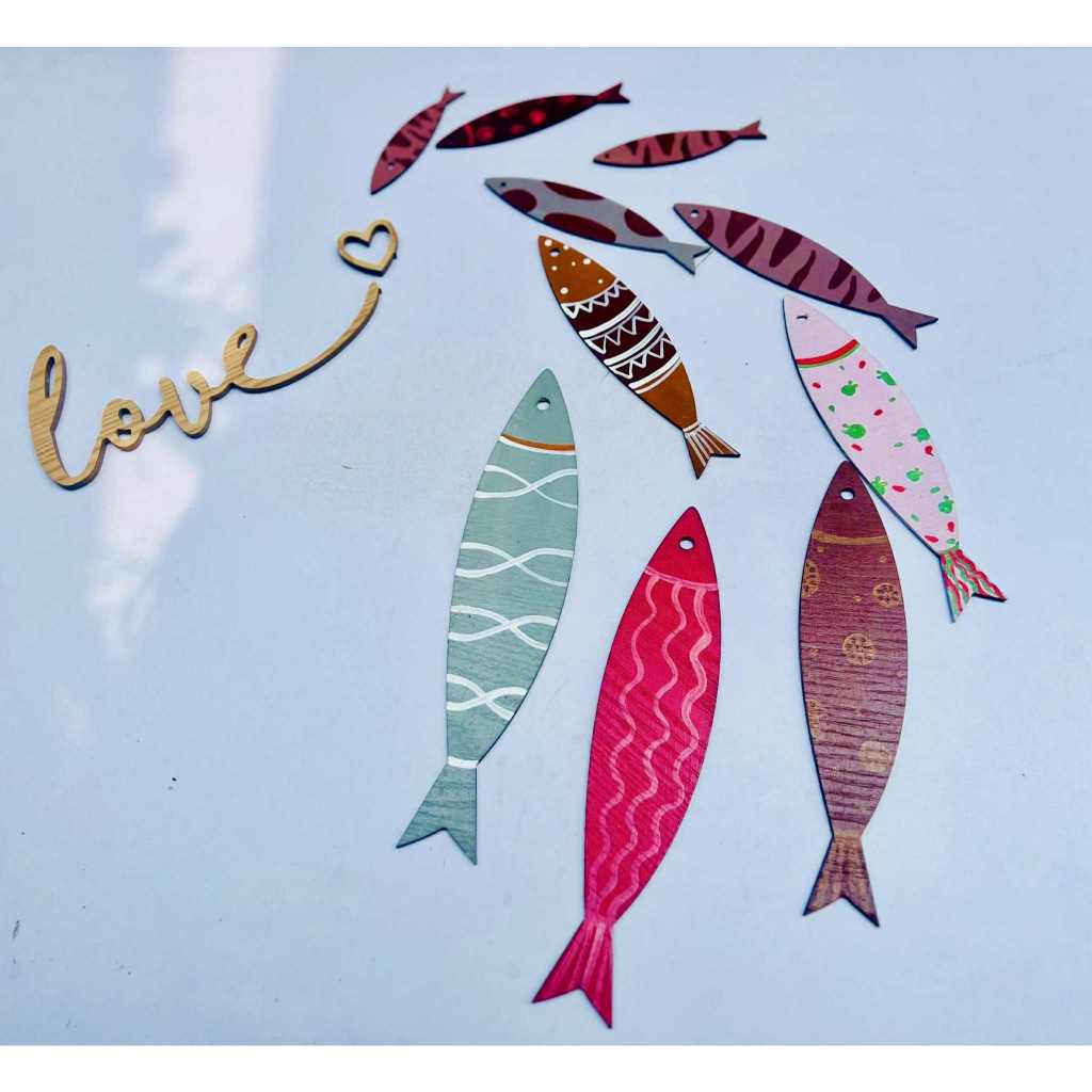 Combo 10 Cá Gỗ Dán Tường Vẽ Tay Tranh Cá Gỗ Decor Handmade Có Keo Dán Decor Nhà Cửa Quán Cafe