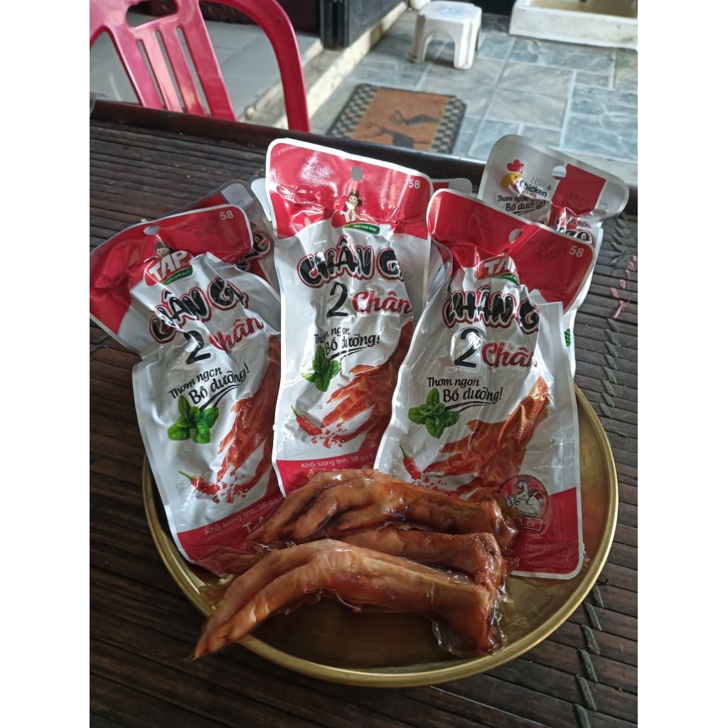 Chân gà ngũ vị TAPFOOD 32G