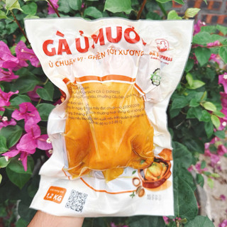 325K 1 con gà ủ muối Express 1,2kg (xưởng Madam Hoàng) (Hỏa tốc)