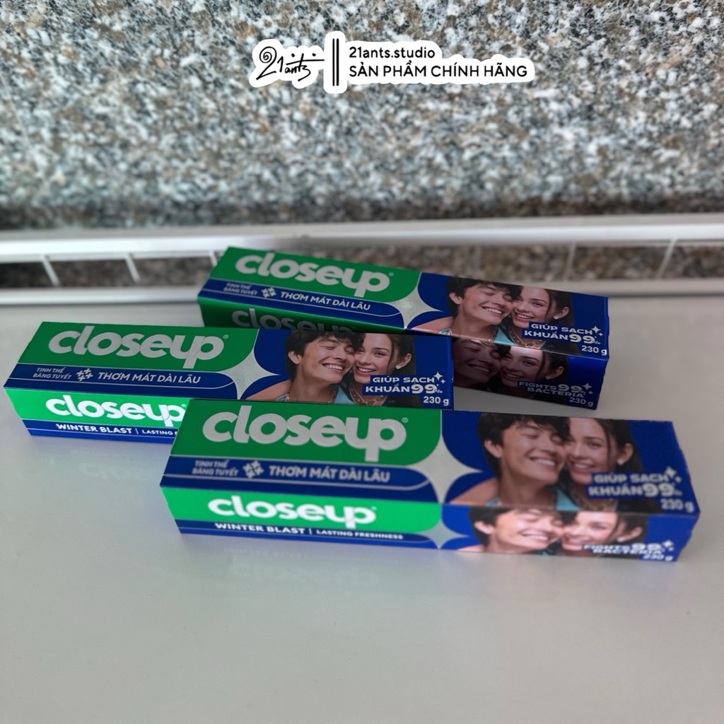 Kem đánh răng Closeup tinh thể băng tuyết ống 230g || Closeup 230g