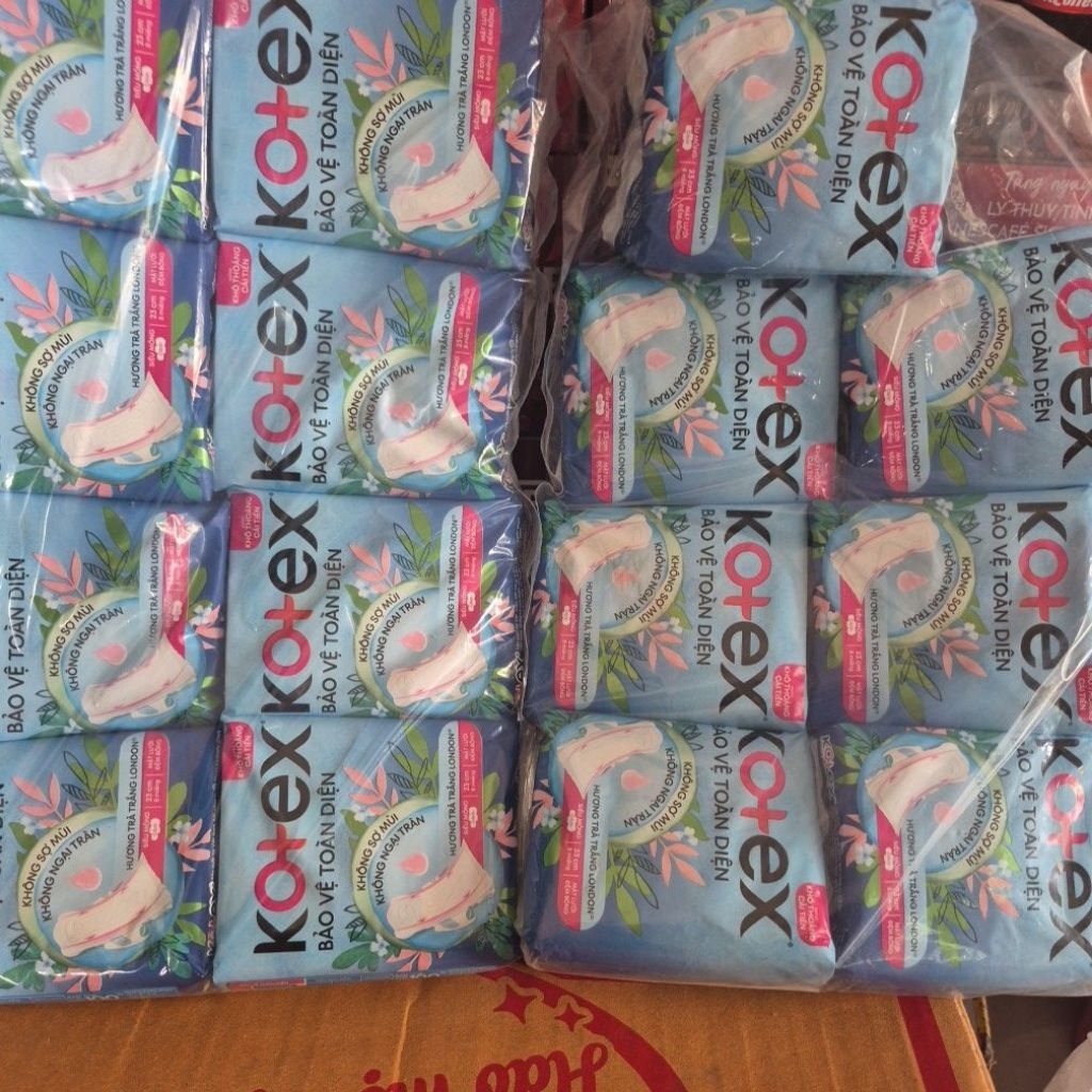 Băng vệ sinh Kotex Ban ngày - 23cm 6 miếng