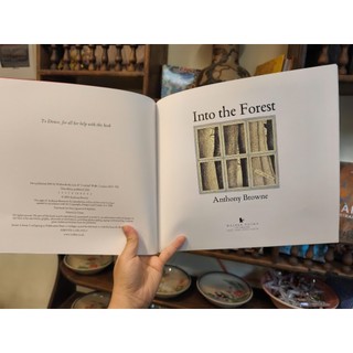 Sách - Into The Forest by Anthony Browne - Picture Storybooks