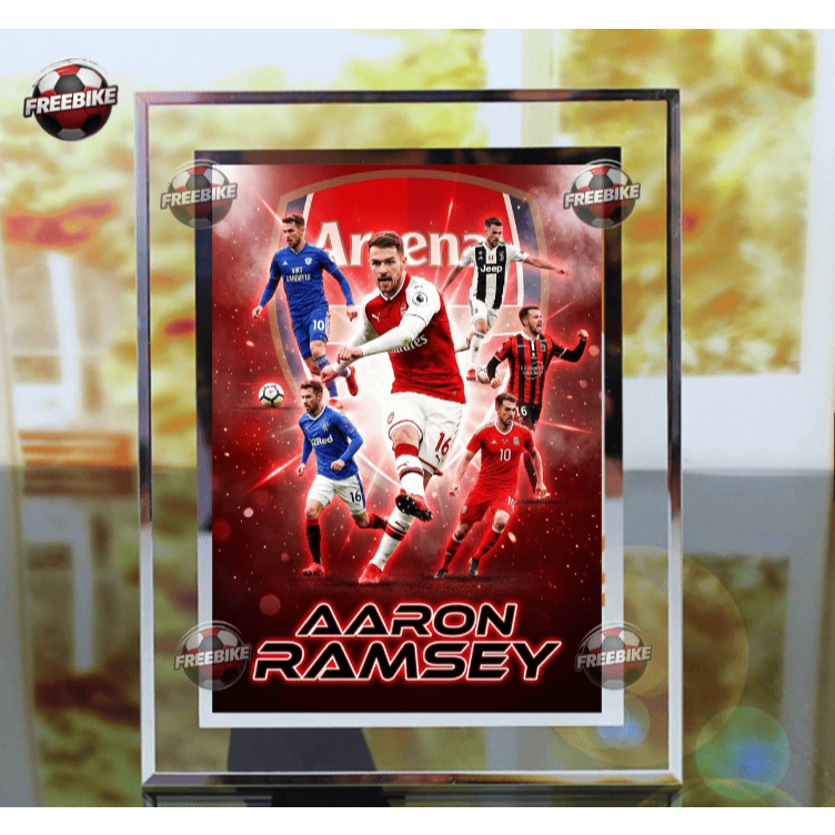 KHUNG POSTER AARON RAMSEY BẰNG KÍNH PHA LÊ CAO CẤP