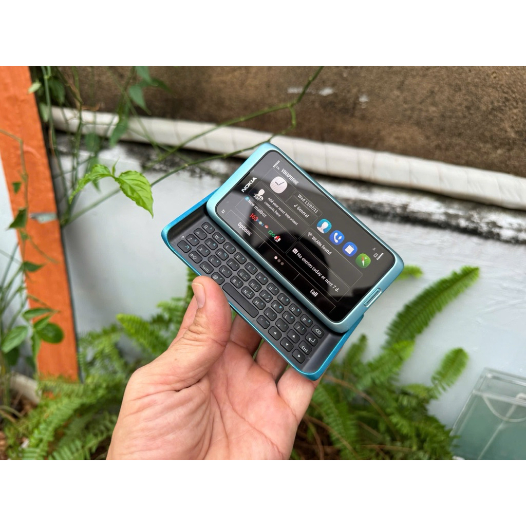 Nokia e7-00 (4614) nhận mọi sim