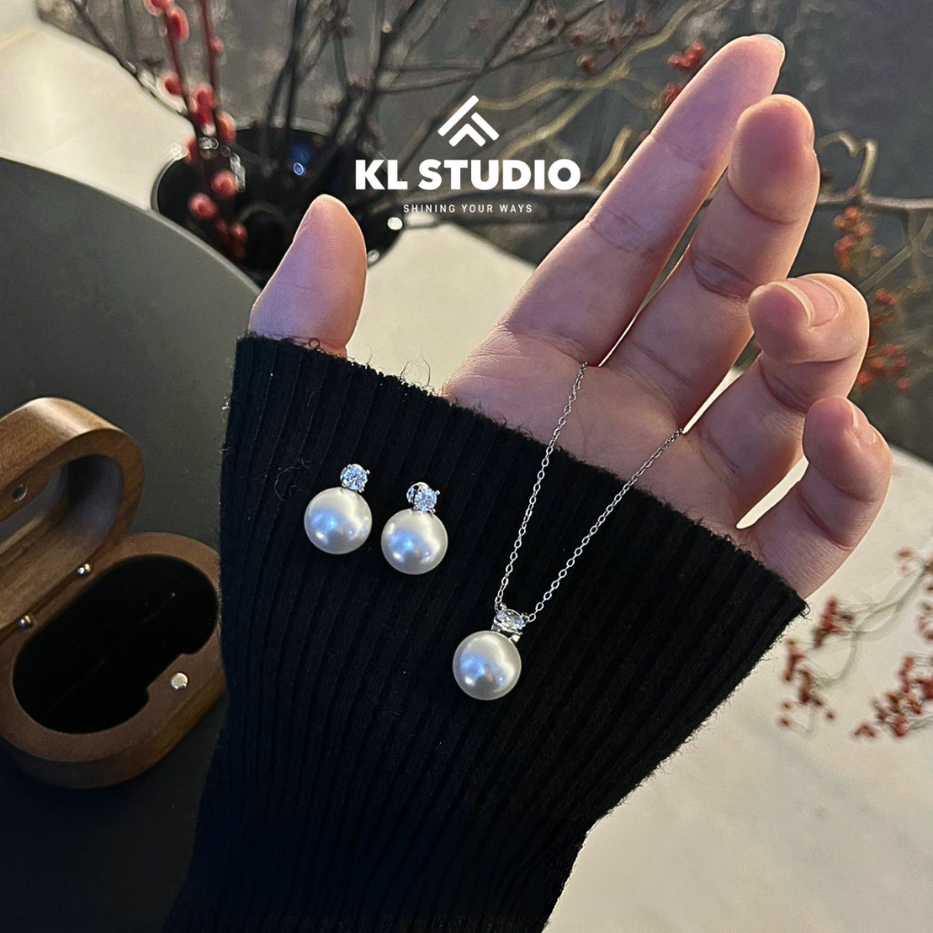 Vòng cổ titan KL.STUDIO mặt ngọc trai nhân tạo đính đá zircon - N107