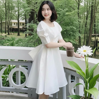 Đầm công chúa trắng cổ vuông nơ sau, váy đi tiệc sang chảnh (kèm hình thật)