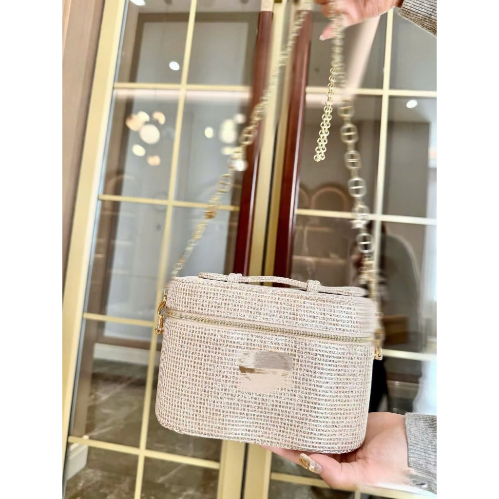 TÚI GIFT VANITY DIIII OOOO HOLIDAY ÁNH VÀNG LẤP LÁNH CÓ DÂY ĐEO CHÉO