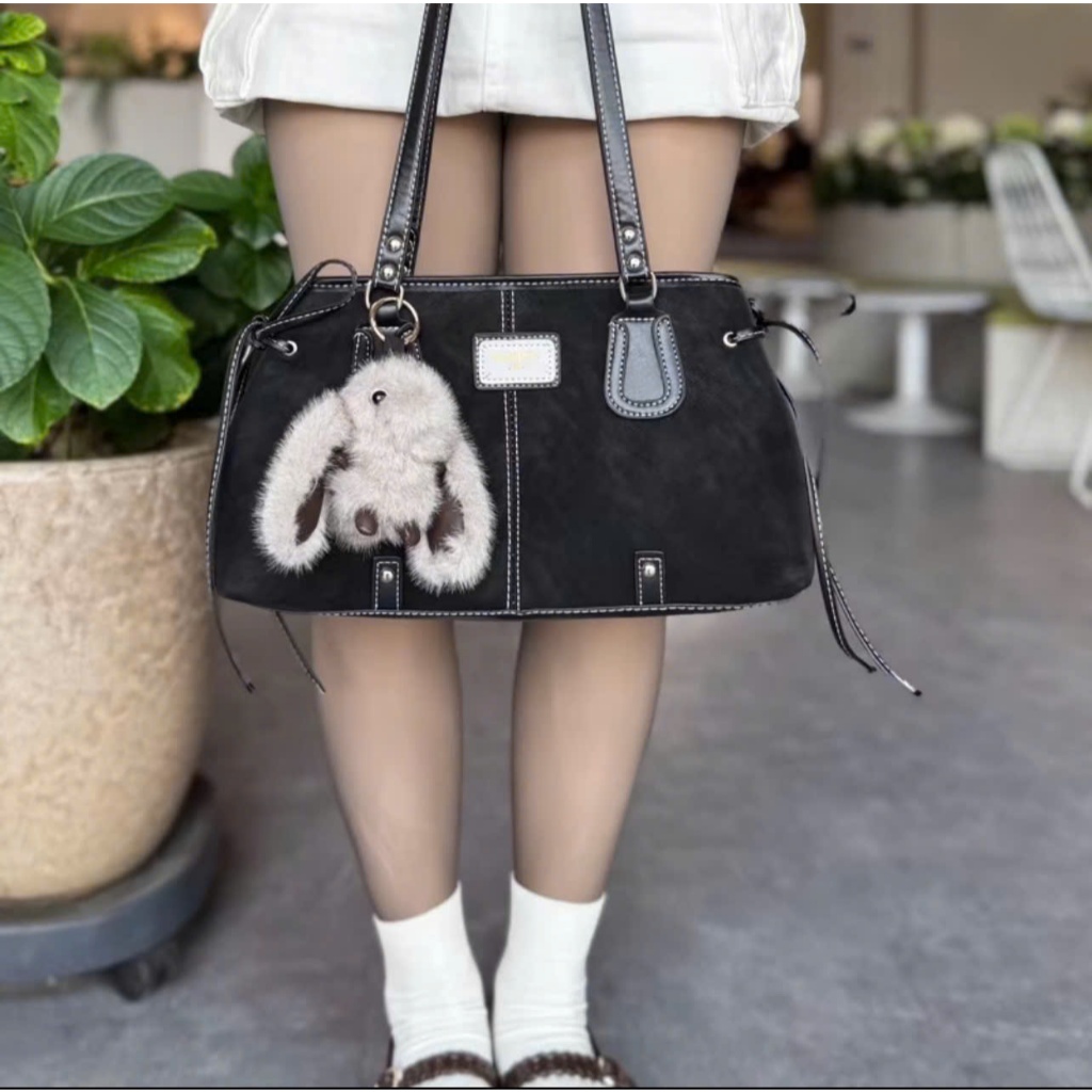 Túi Xách Nữ Tote Da Lộn Size 34cm Kèm Charm Thỏ Túi Đeo Vai Dung Tích Lớn Phong Cách Hàn Quốc - HT539 | BigBuy360 - bigbuy360.vn
