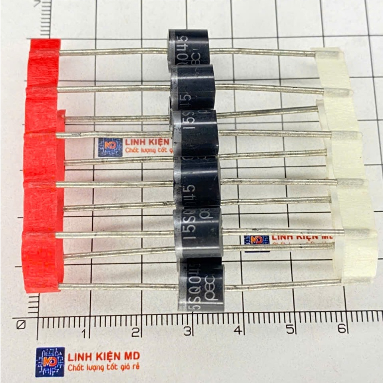 15SQ045 Diode Schottky ( gói 10 con)