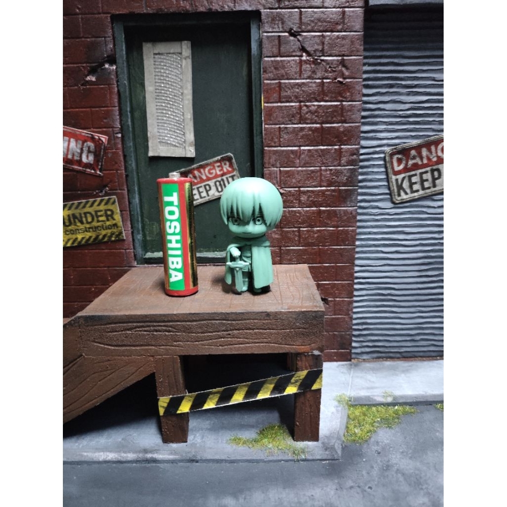 mô hình tượng Himmel trong Frieren