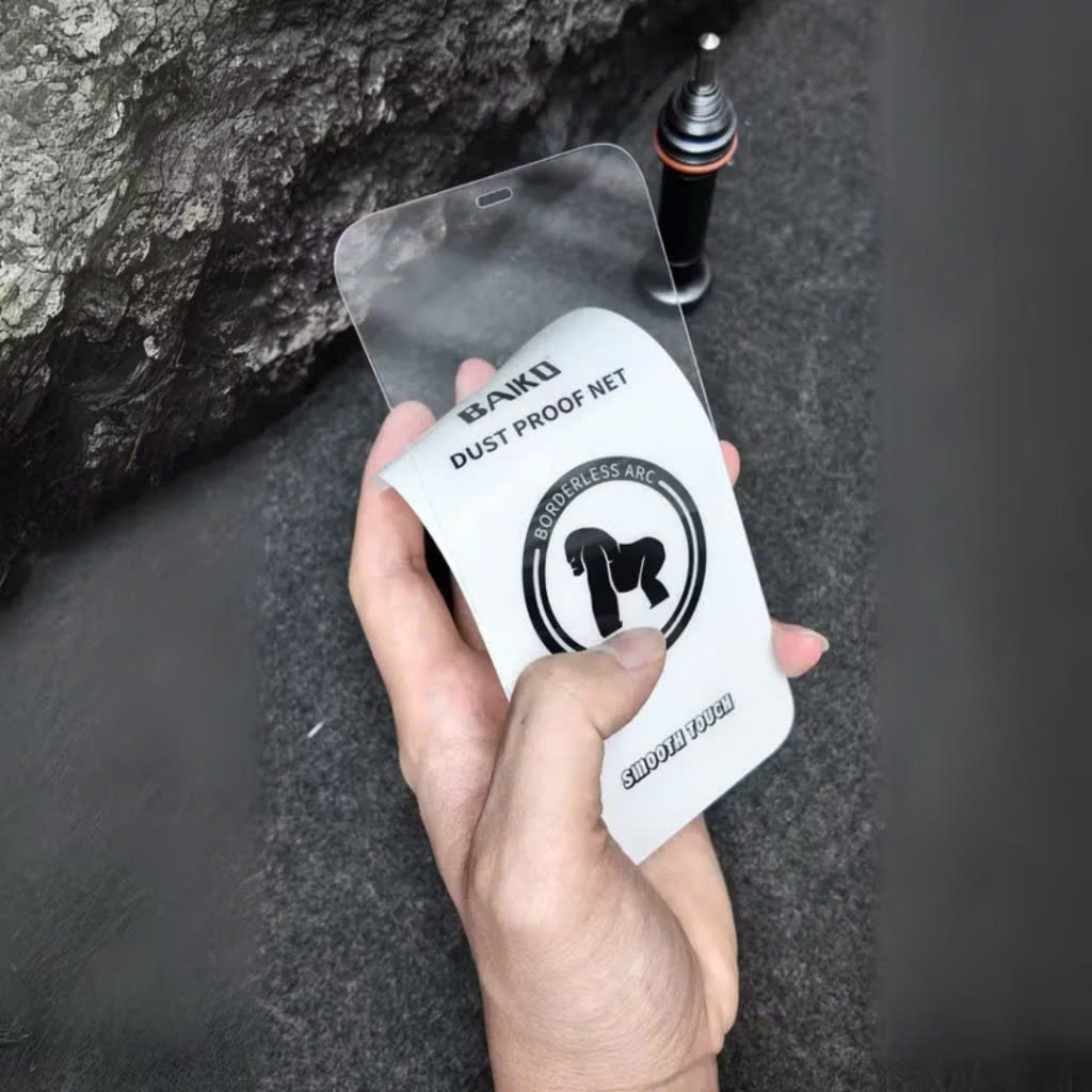 Cường lực iphone không viền đen Kingkong Baiko tặng kèm khăn lau