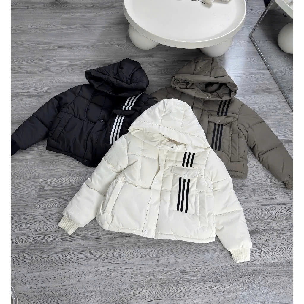 Áo phao béo nữ phối sọc thể thao form croptop, áo khoác phao Tino croptop bo chun ống tay điểm nhấn 