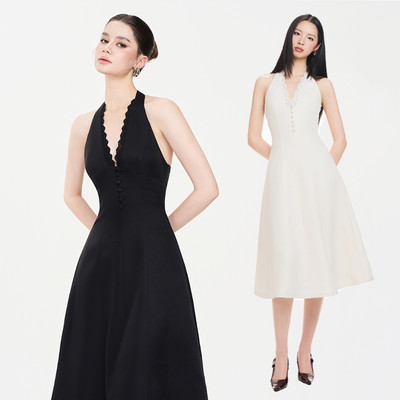 RECHIC Đầm dài Adalie dáng cổ V chiết eo sang trọng quyến rũ