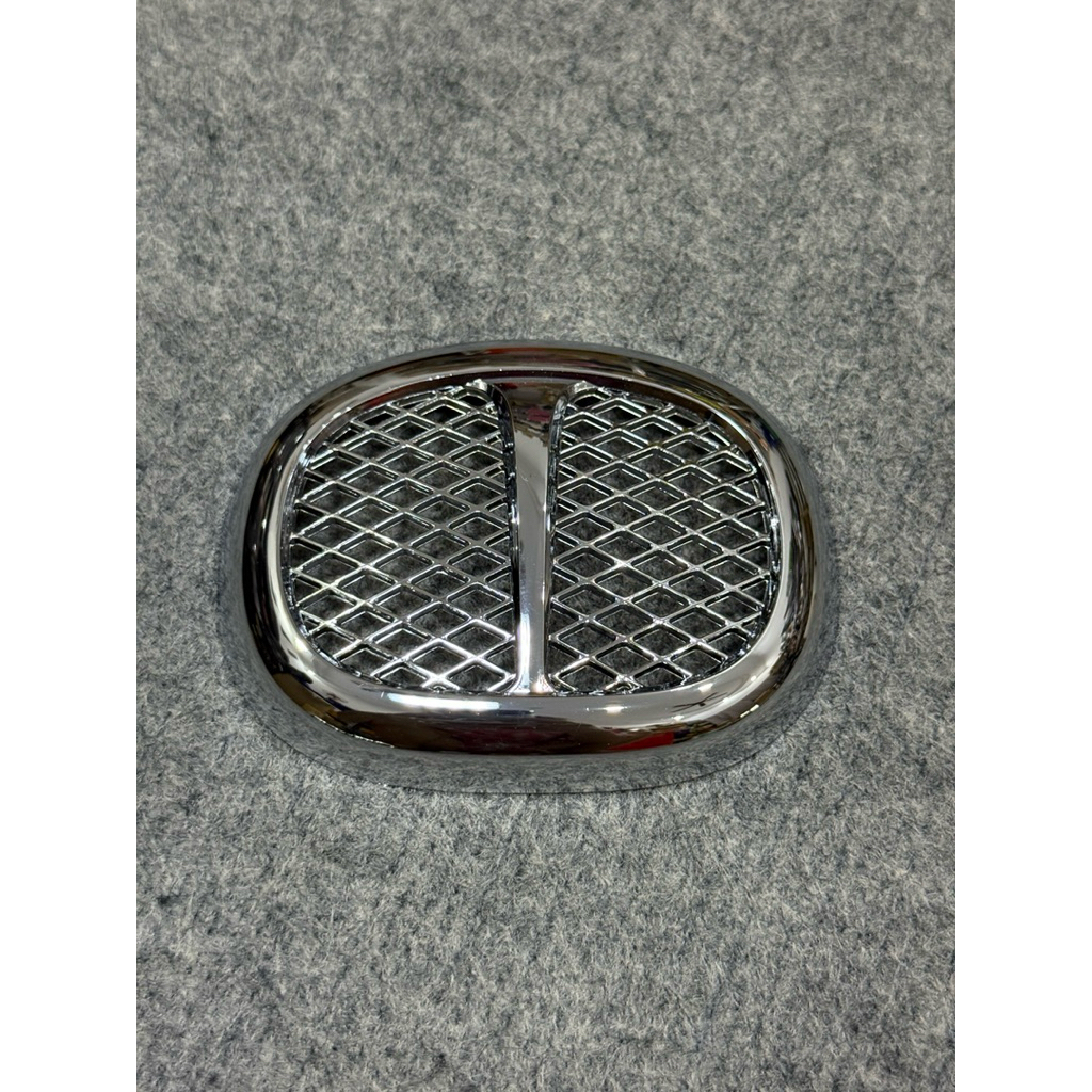 Mũi heo xe Crea, Giorno 2 thì