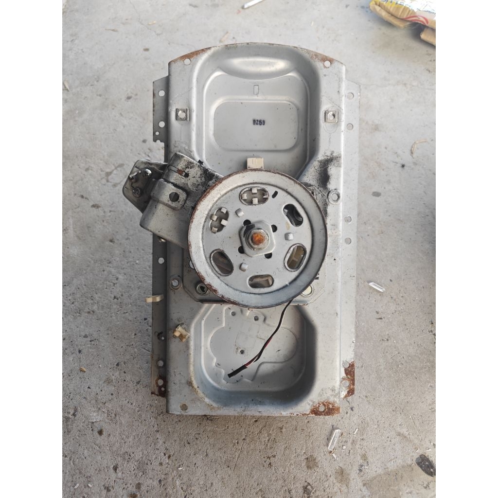 Hộp số máy giặt Hitachi Cũ êm zin