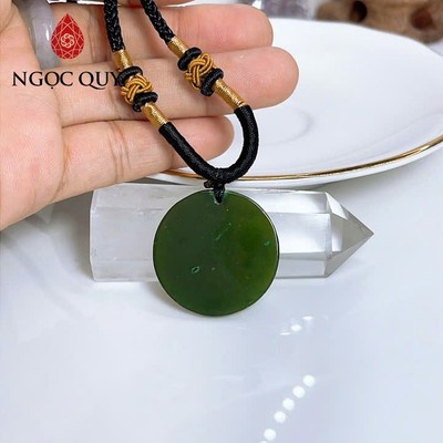 Mặt dây chuyền ngọc tròn đá ngọc bích - Ngọc Quý