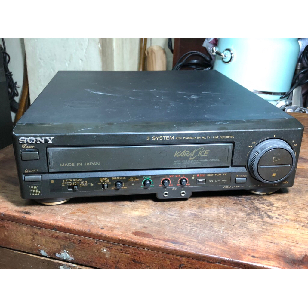 Xác hư đầu VHS Sony KR9PS không sử dụng được chỉ trưng bày decor