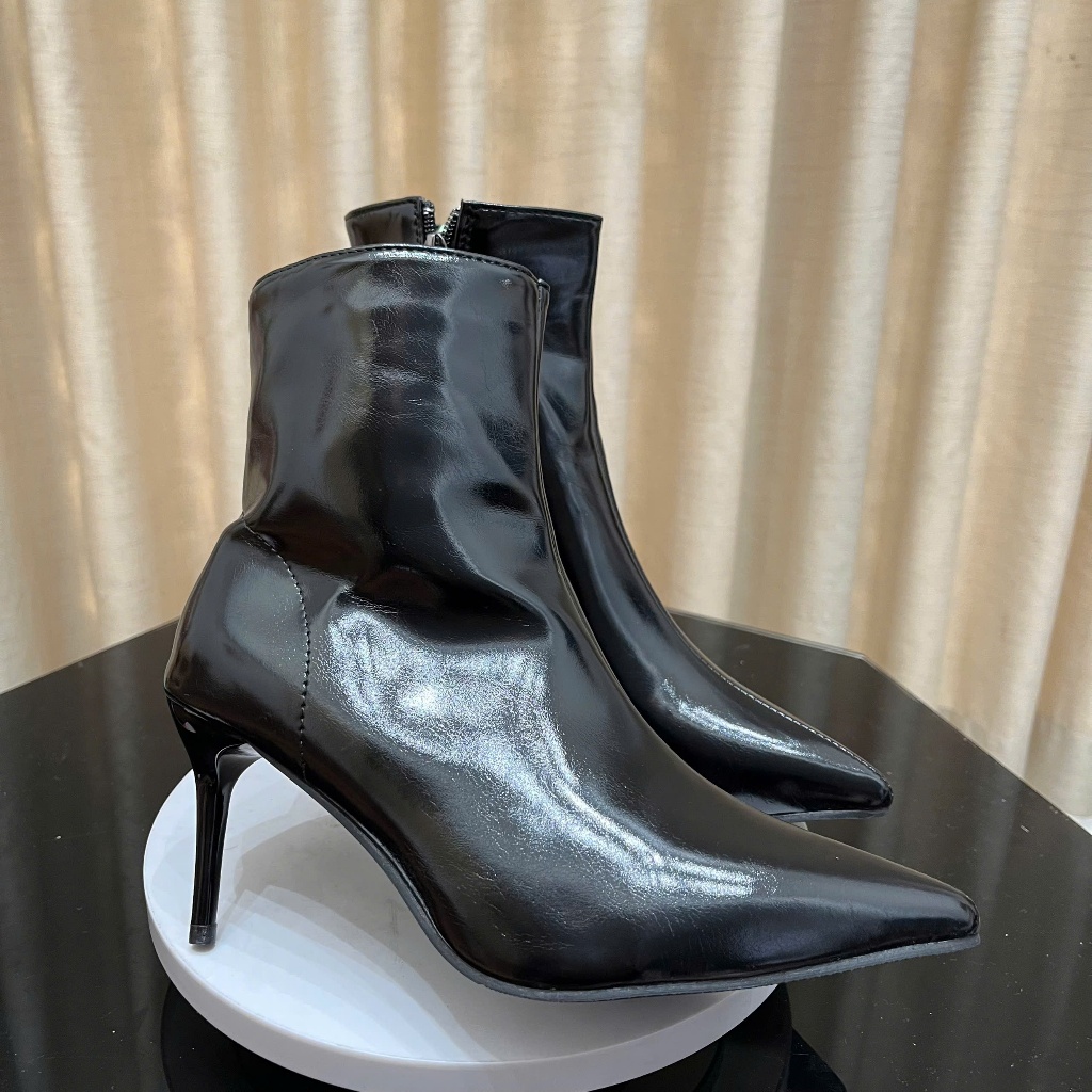 Giày boot nữ cổ ngắn DA BÓNG mũi nhọn gót nhọn thanh dáng GBN52A