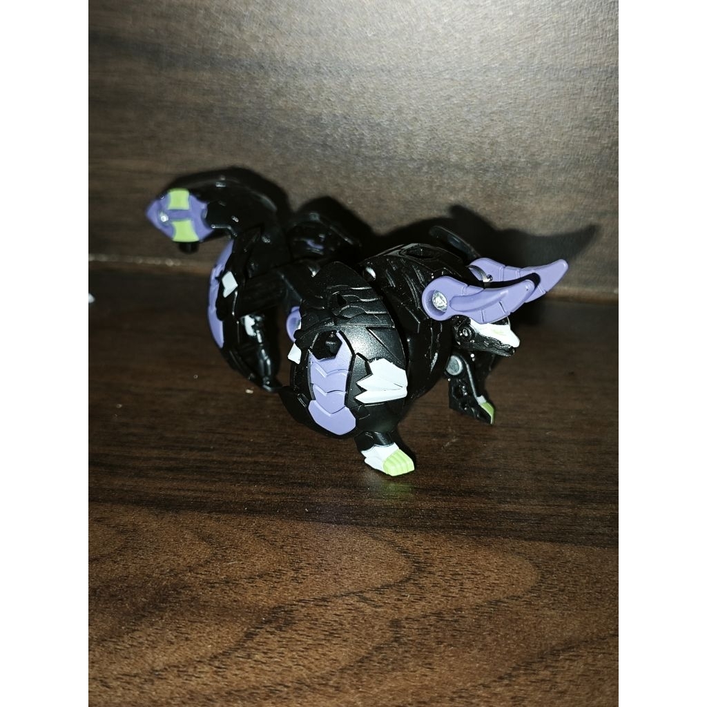 Bakugan gen 2 chính hãng Darkus Toronoid ultra