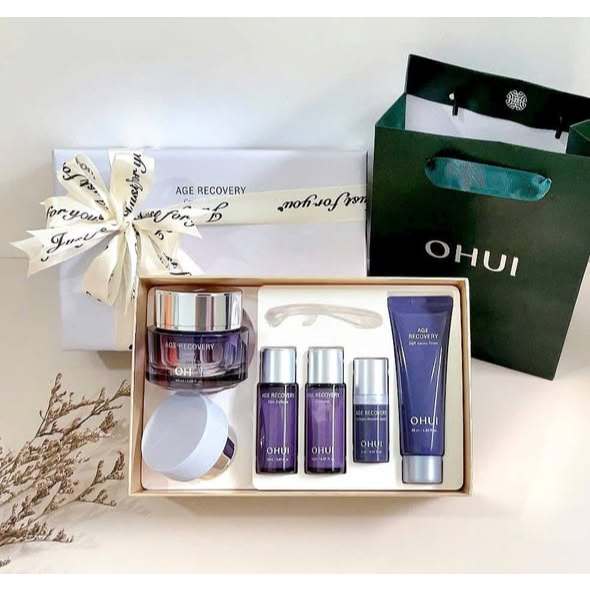 Set kem Ohui tím Ohui baby collagen