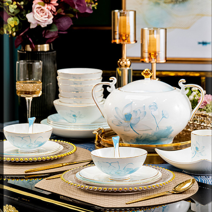 Bộ đồ ăn gốm sứ Jingdezhen, bát và đĩa, bộ đồ gia dụng, bộ sứ xương, bát và đĩa viền vàng khách sạn 