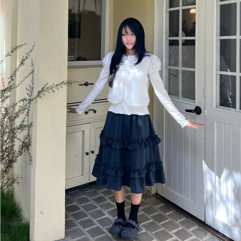 AREUM Chân váy caro nhí RINA Skirt nhún bèo tầng lưng chun | BigBuy360 - bigbuy360.vn