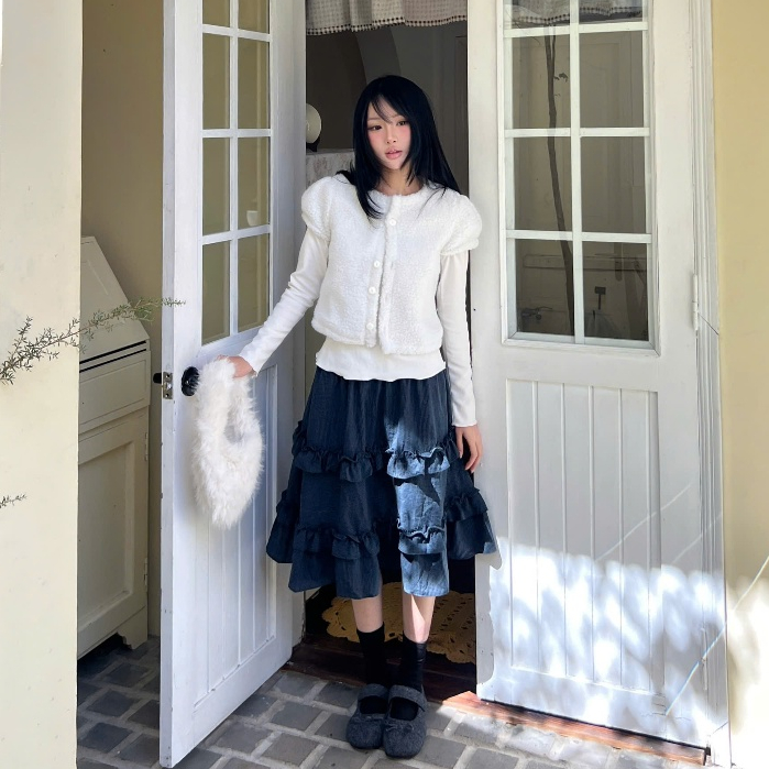 AREUM Chân váy caro nhí RINA Skirt nhún bèo tầng lưng chun | BigBuy360 - bigbuy360.vn