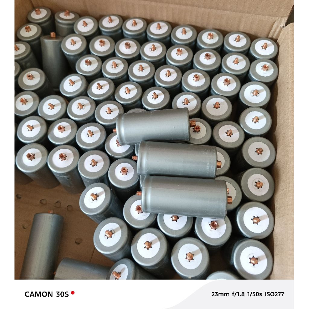 32650 mới tặng kèm ốc vít