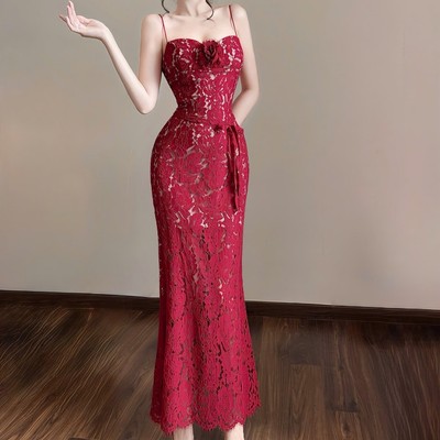 Đầm thiết kế body phom ôm 2 dây dáng dài đính hoa sang trọng Callene (L2887)