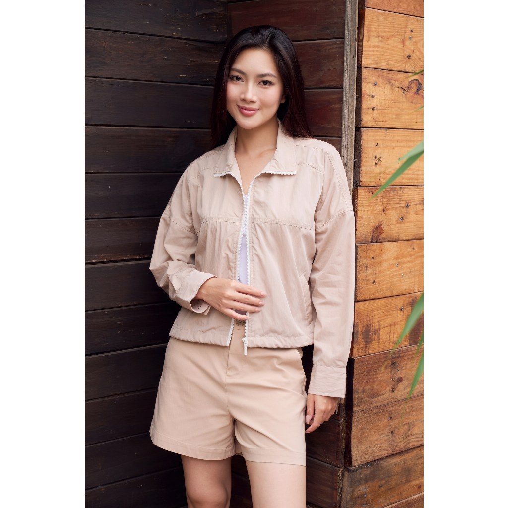 Áo Khoác Nữ Tay Dài Chất Nylon Thời Trang Trẻ Trung NINOMAXX 2409010