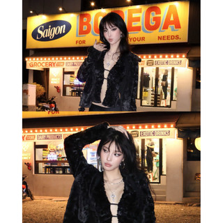 Set 3 món gồm Áo khoác, Áo lông hở lưng và quần short - Velvet by KHA