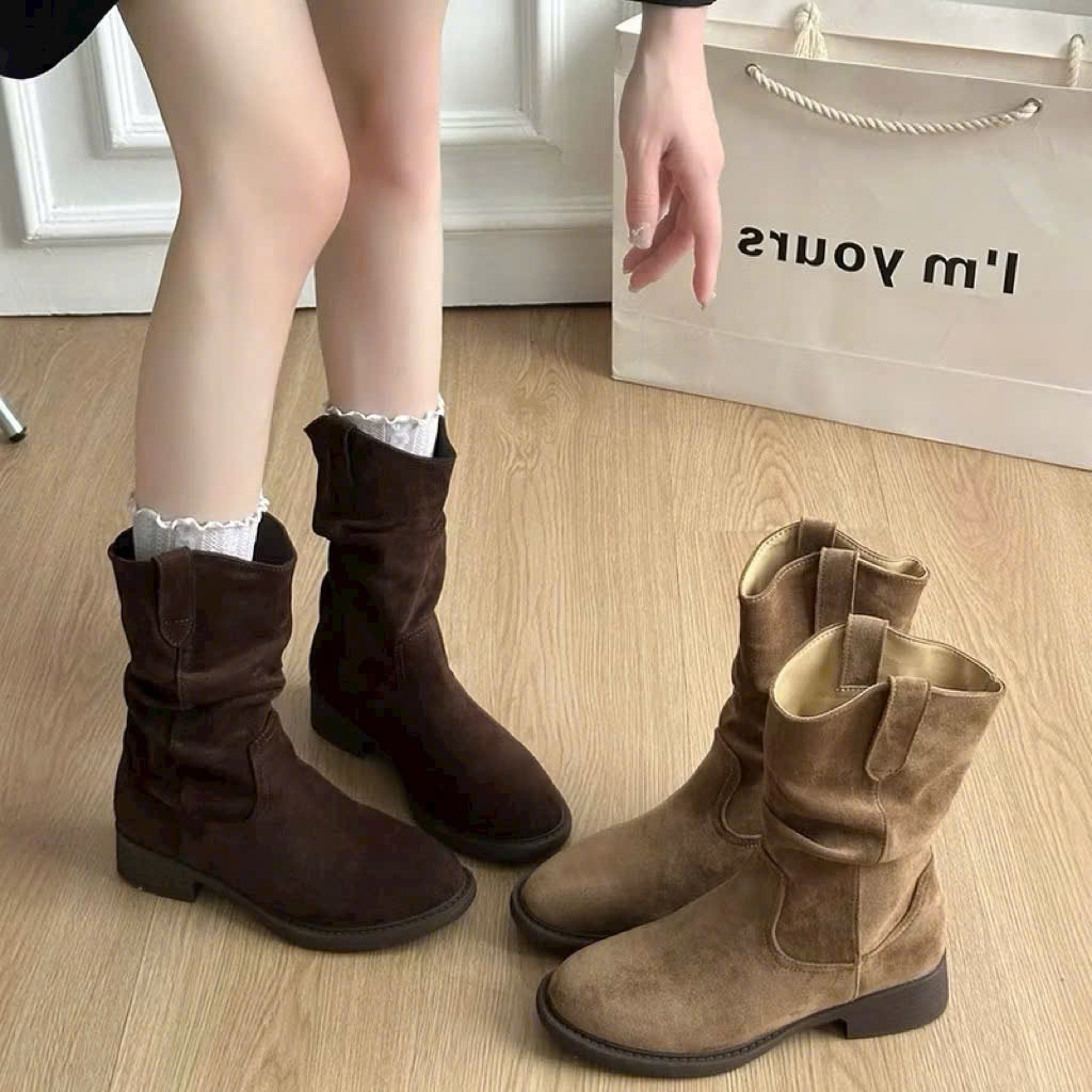 Bốt da lộn lửng nữ đế bằng 5cm basic dễ phối Q1 (fullbox)