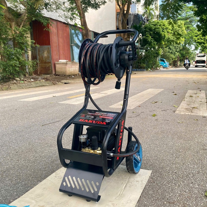 Máy Rửa Xe Áp Lực Cao 3000W Hakuda MRXHKD3000