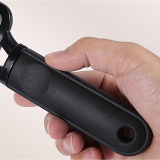 Cây Chà Gót Chân Cán Nhựa Cầm Tay Dài 27cm, Dụng Cụ Làm Mềm Gót Chân Loại Bỏ Tế Bào Chết An Toàn