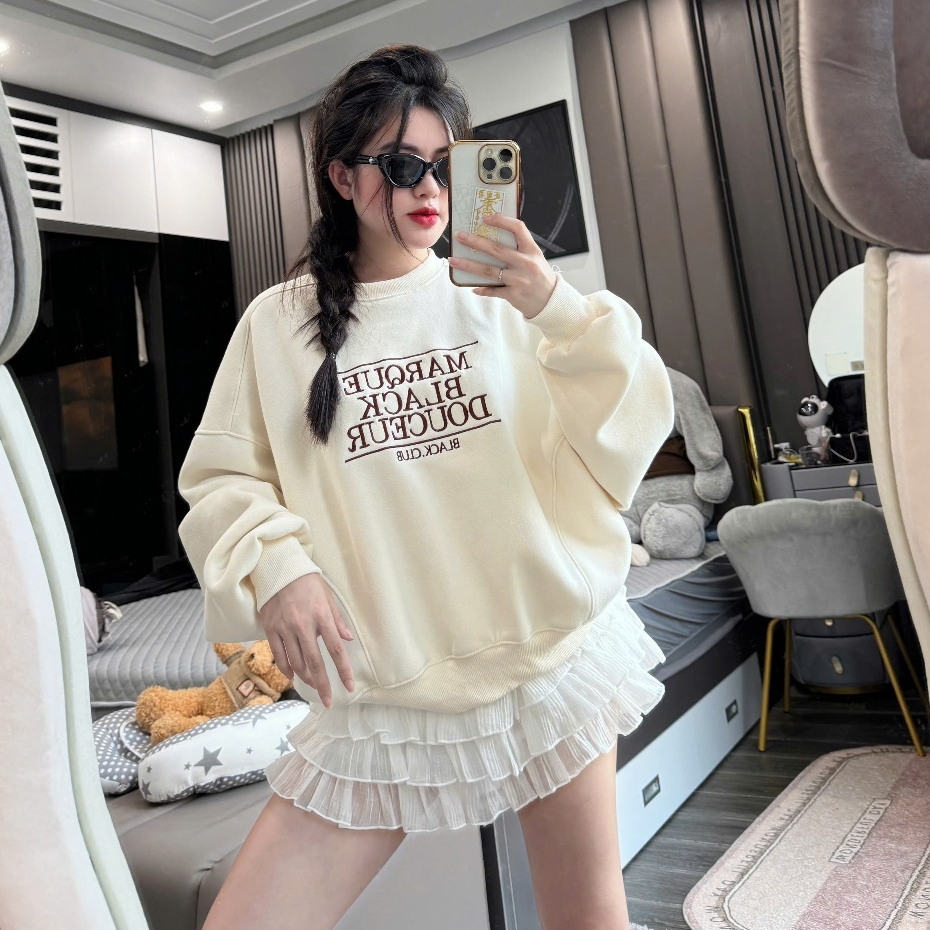 Áo Nỉ Swt M_Black Cổ Tròn Form BOXY Dáng tay Bồng Mặc Lên Dày Dặn Siêu Ấm Cho Mùa Thu Đông