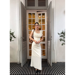 Váy dài chấm bi cổ vuông, trễ vai thanh lịch - Polka Dresss