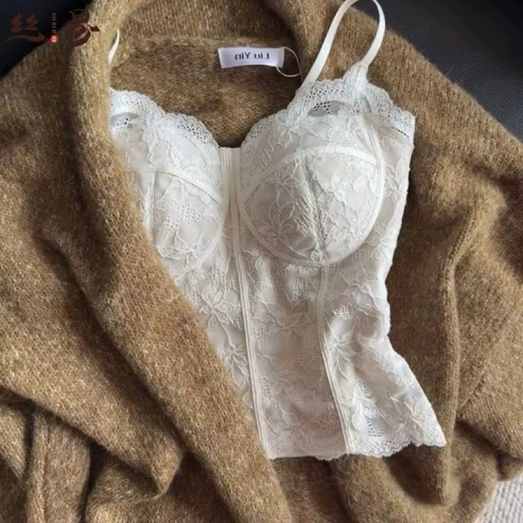 (ORDER) Áo camisole Pure Desire ren Pháp phần lưng đẹp và áo ngực một cúp, kiểu dáng ôm sát.