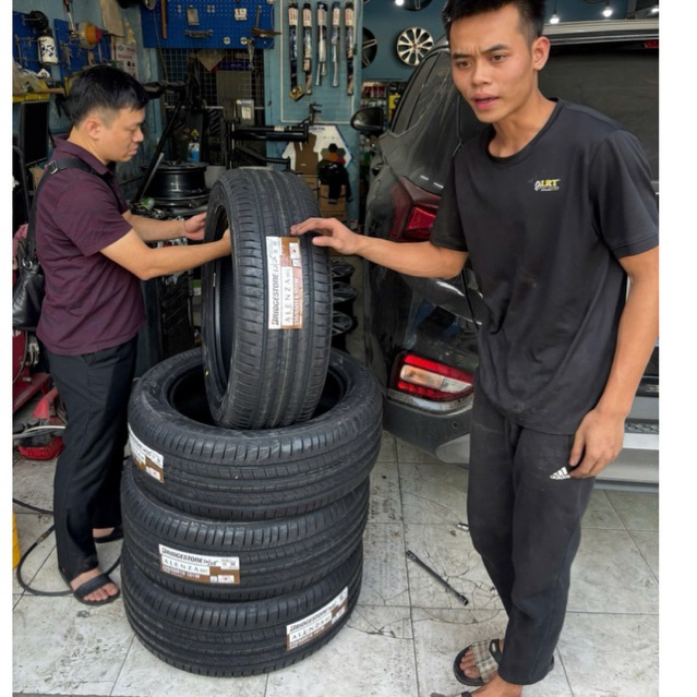 Lốp Bridgestone 235/55R19 AL001 Việt Nam Mới 100% 2025