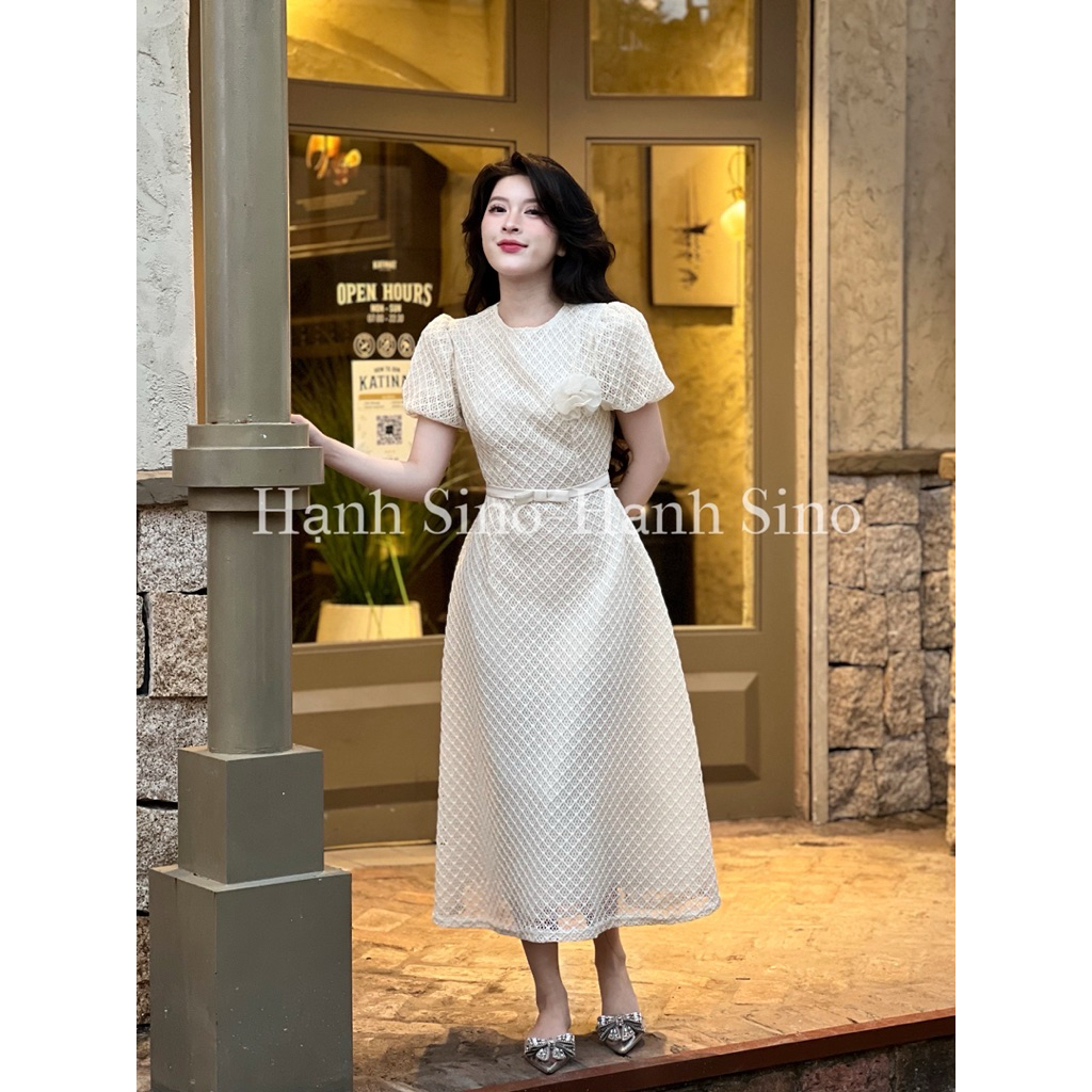 Hạnh sino.97 Váy ren thiết kế tay bồng dáng A sang chảnh