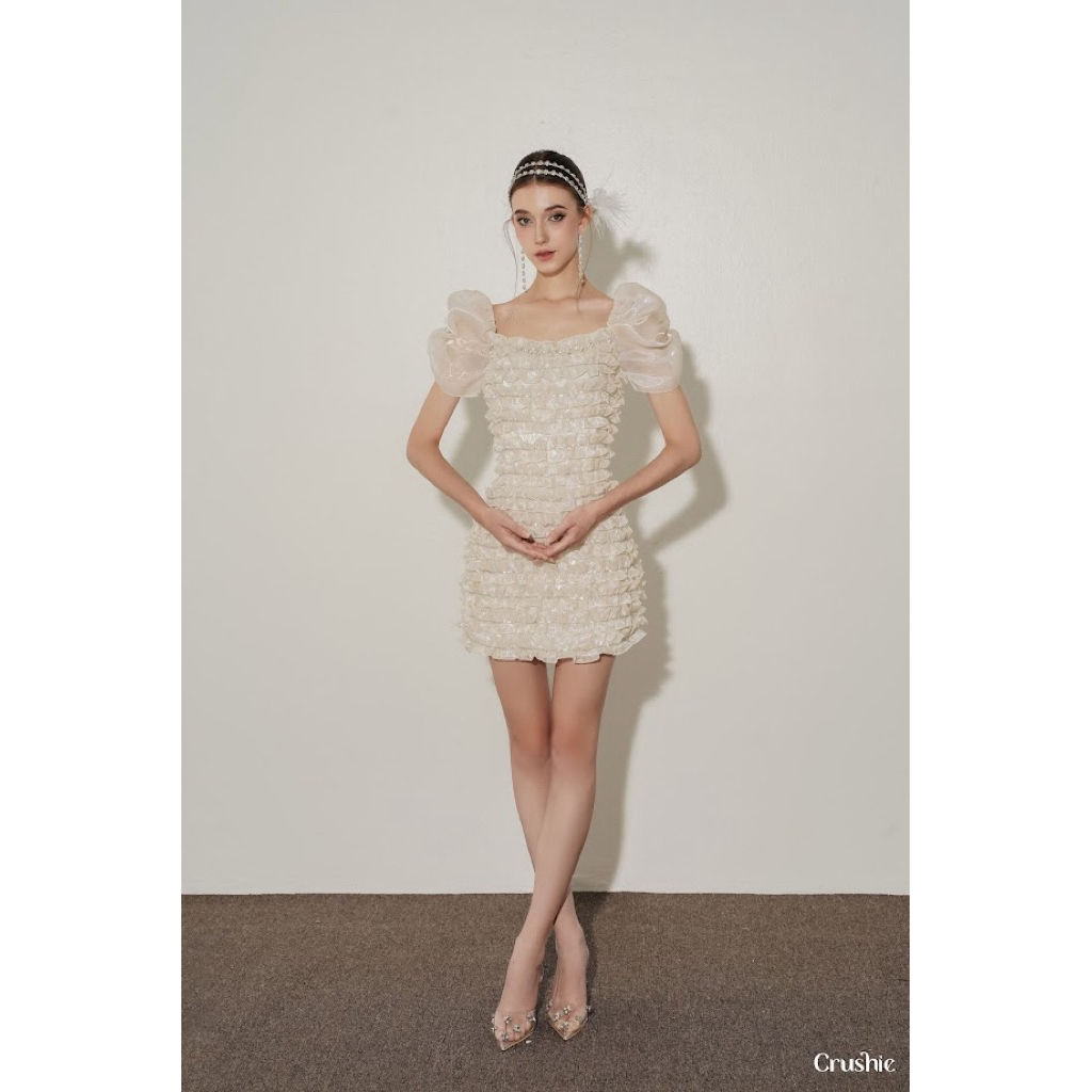 Váy Helena brand Crushie ( Pass nguyên tem )