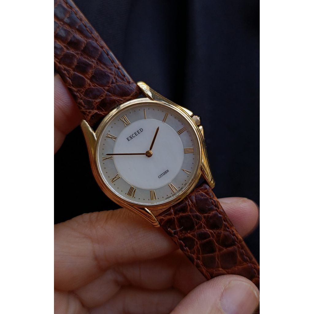 Đồng hồ nam Citizen Exceed cao cấp mạ vàng