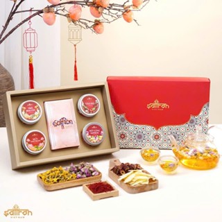 Hộp quà tặng  1 Saffron ,1 đông trùng,1 táo đỏ, 1 trà hoa cúc 1 trtà hoa nhài